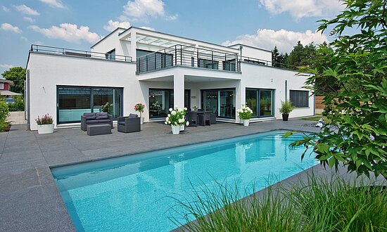 Bauhaus style contemporary prefab home